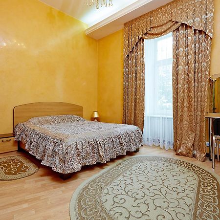 Apartment Deribasovskaya With Jacuzzi 敖德萨 外观 照片