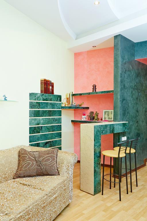 Apartment Deribasovskaya With Jacuzzi 敖德萨 外观 照片